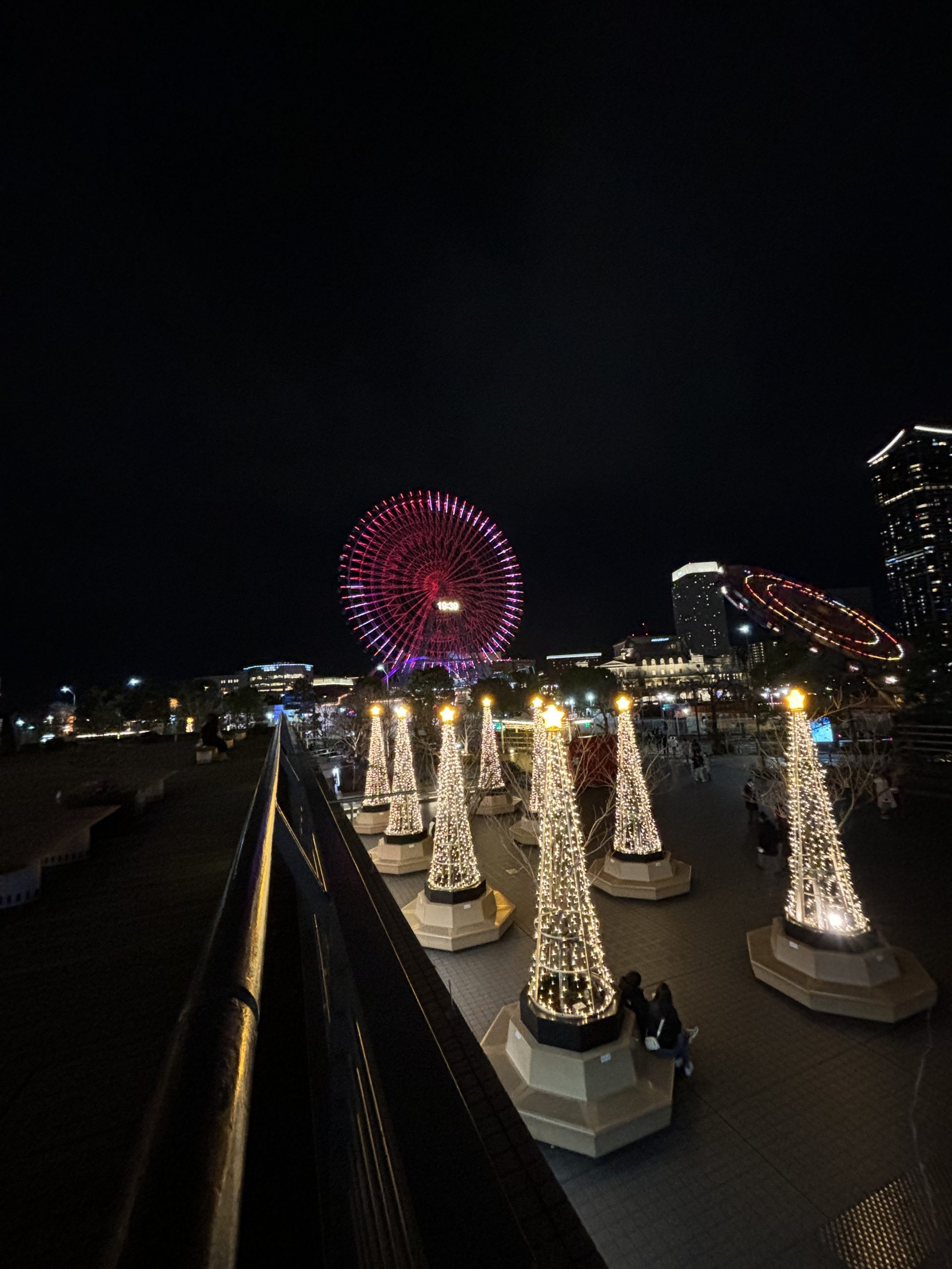 iPhone15 超広角 夜間