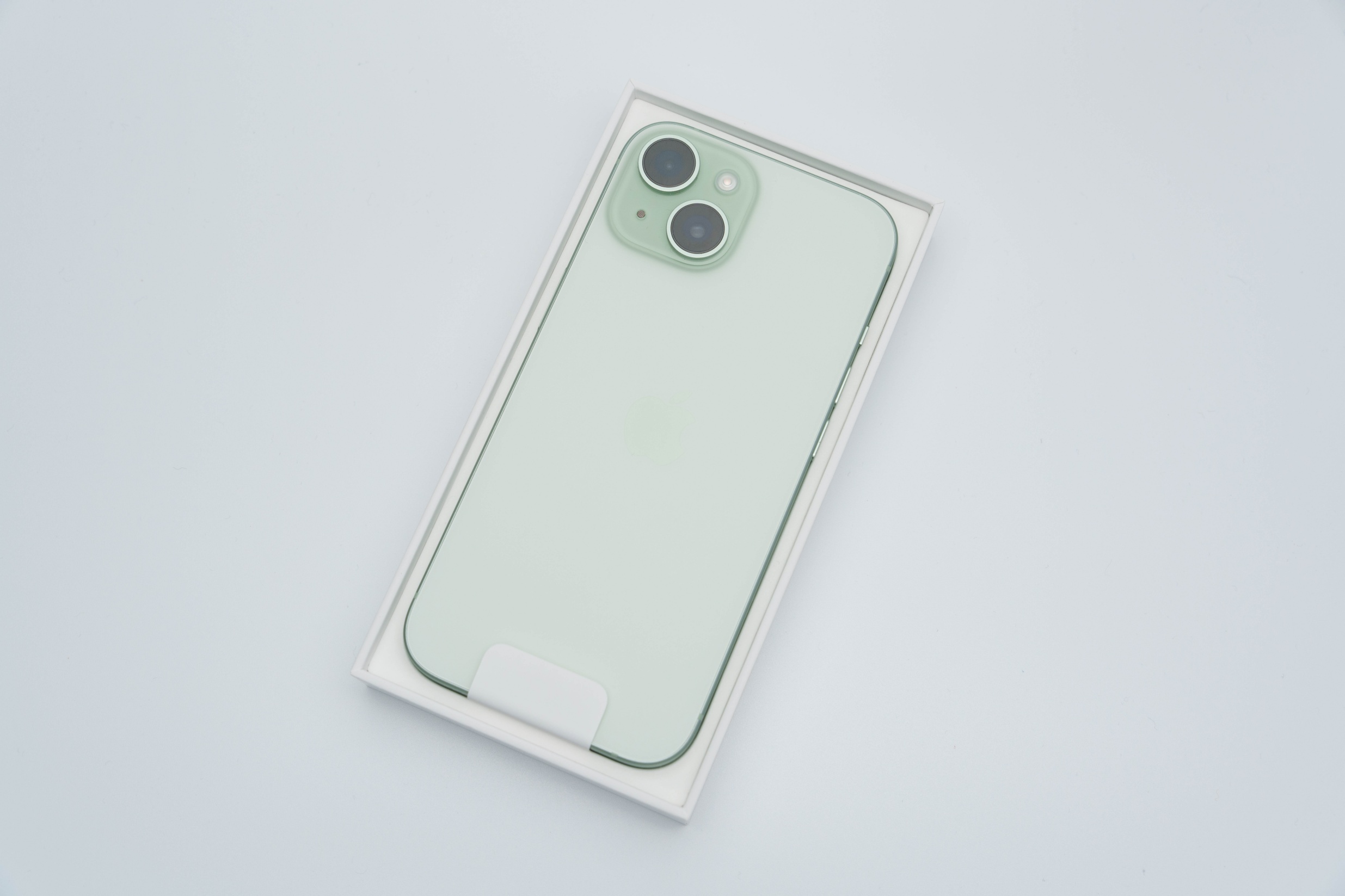 iphone15-パッケージ2