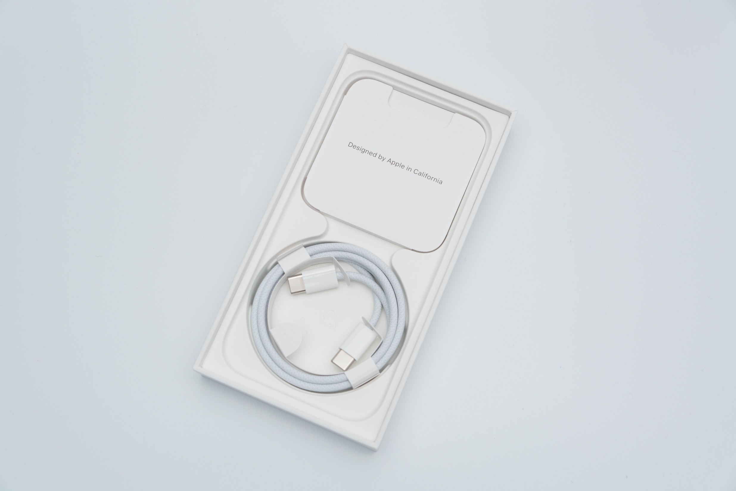 iphone15-パッケージ3