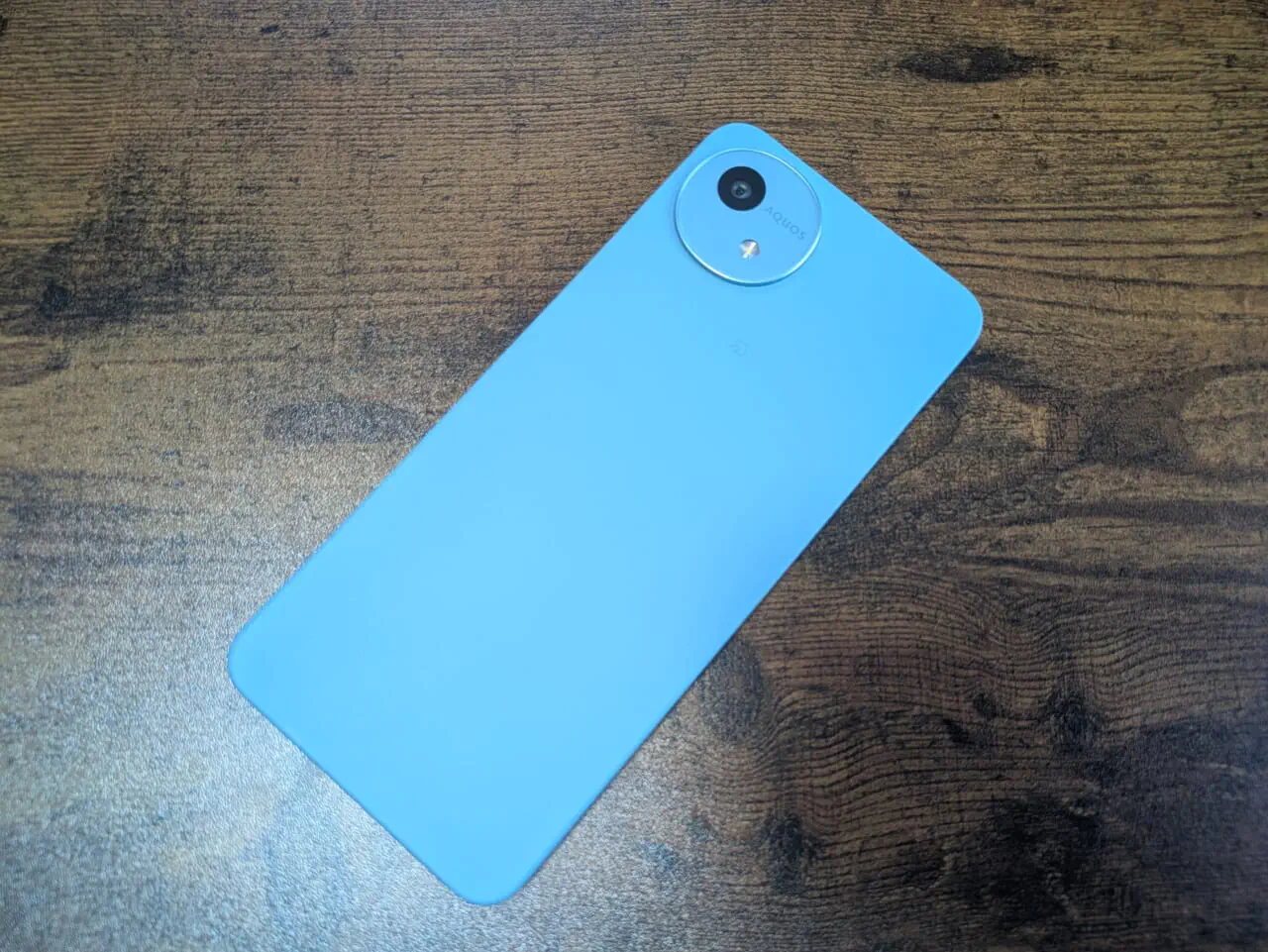 AQUOS wish5 実機