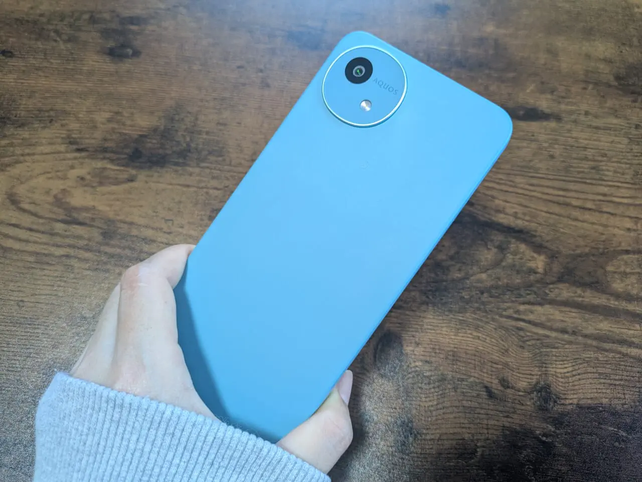 AQUOS wish5 実機