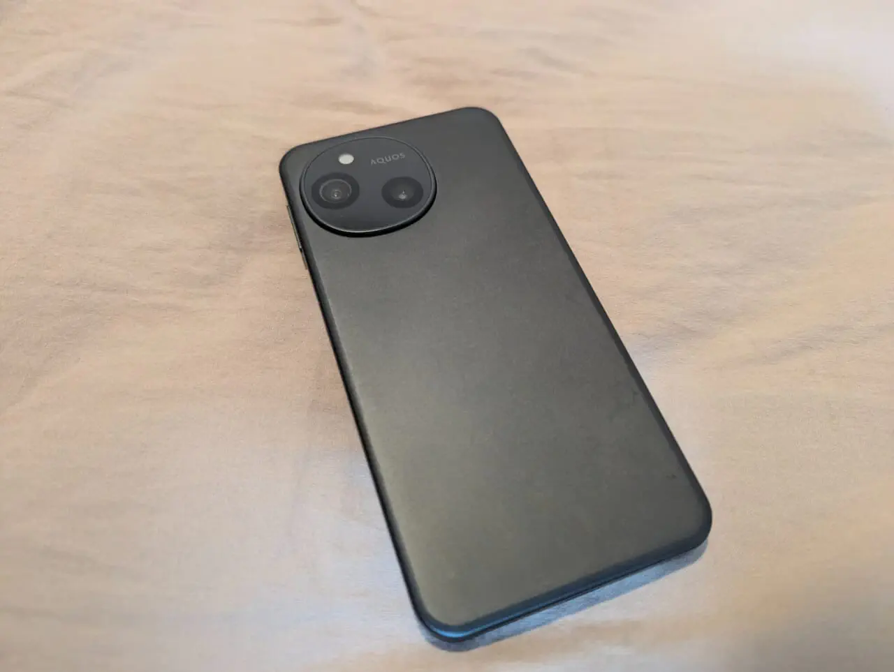 AQUOS sense10